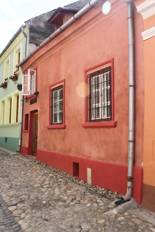 Pensiunea Lelila Inn Segesvár Kültér fotó